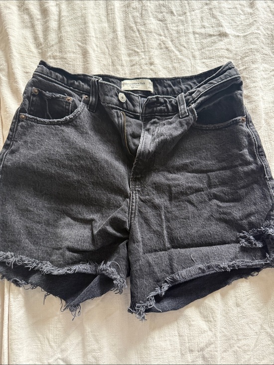 Abercrombie & Fitch Pants - Abercrombie & Fitch Charcoal Black Frayed Denim Shorts